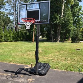 Lifetime Portable Basketball Hoop Assembly