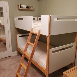 Bunk bed assembly 