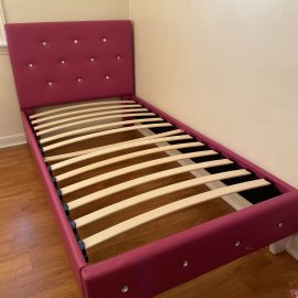 Slats bed assembly 