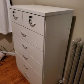 7-drawer dresser assembly
