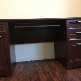 Standard desk with drawers assembly 